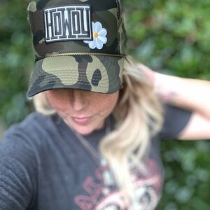 Camouflage 'Howdy' Cap with Daisy Patch